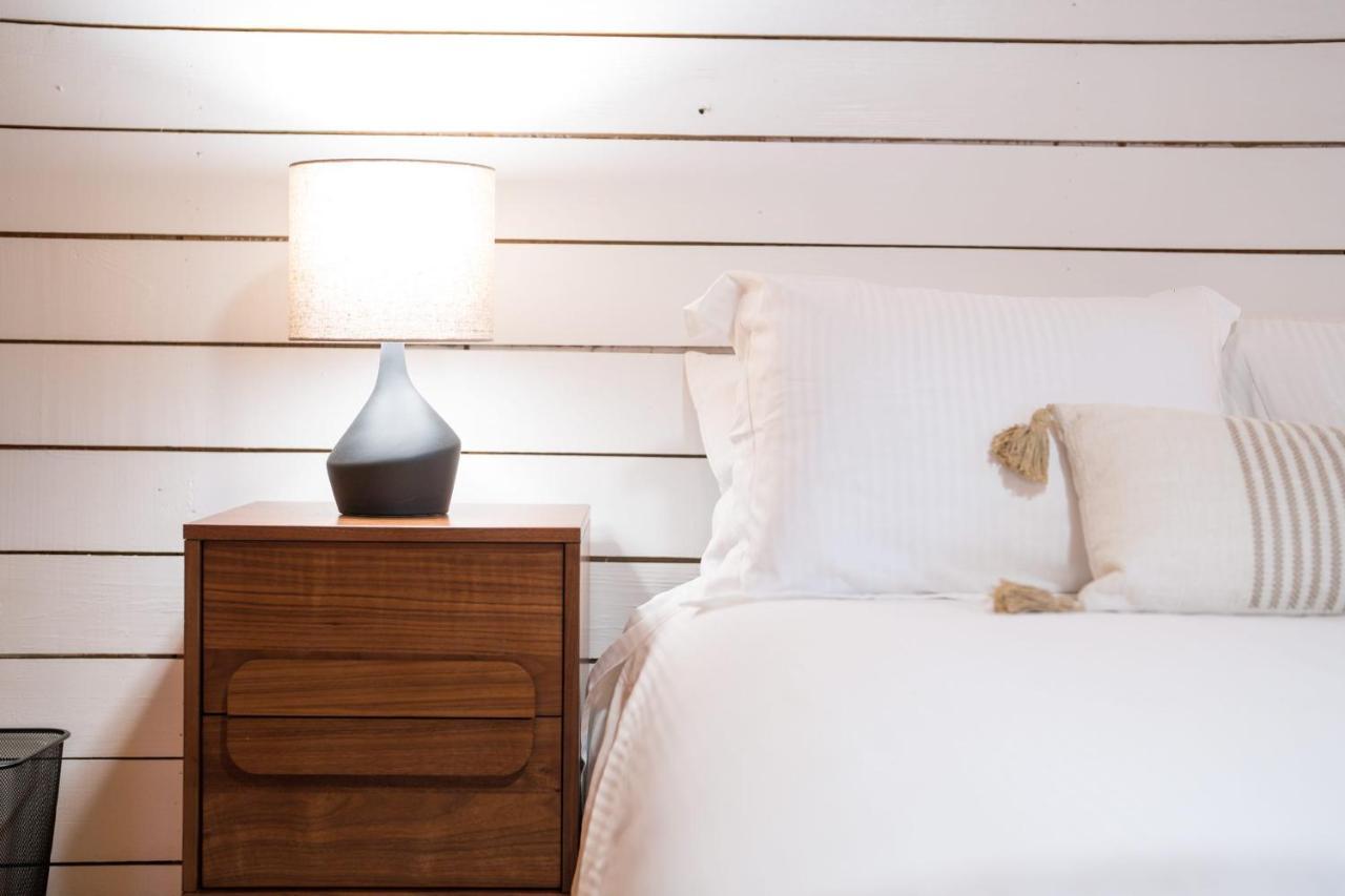 King Bed I Close 2 Downtwn Boone I Red Feather 232 Exterior foto